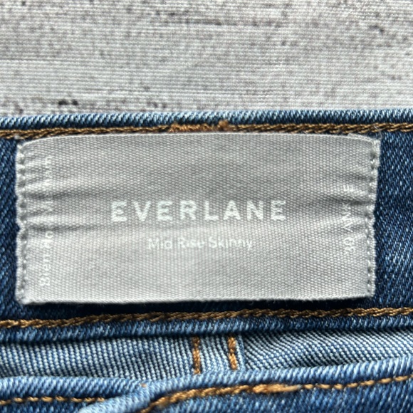 Everlane Mid Rise Skinny Jean Ankle in Dark Indigo wash size 30 - Picture 5 of 16